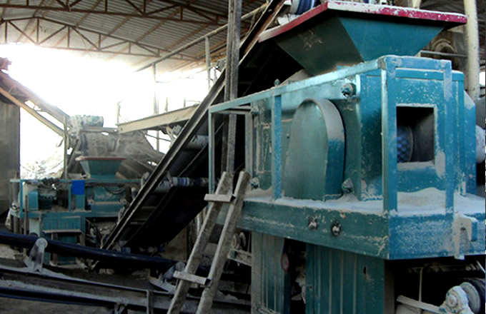 遼寧礦粉壓球機生產(chǎn)線